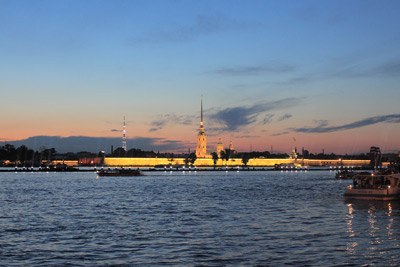 Видеопоказ на пролете Дворцового моста