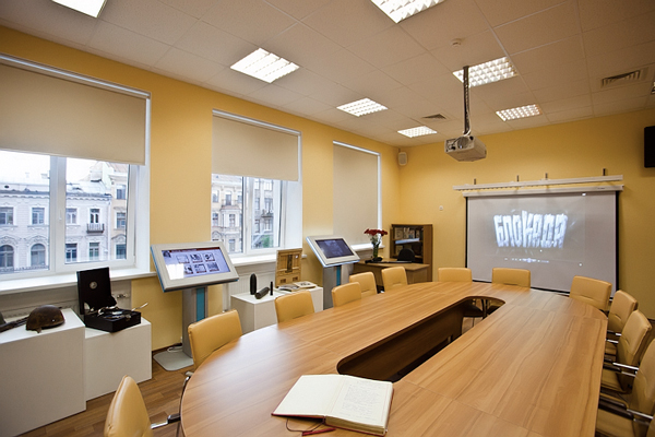 Открытие музея им. Тани Савичевой Открытие музея им. Тани Савичевой